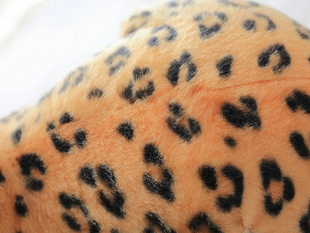 Close-up of ZoDoll’s Cheetah Plush Animal Stuffed Toy, made from soft, plush fabric with a realistic orange and black pattern; available in 23cm, 27cm, or 33cm sizes.
