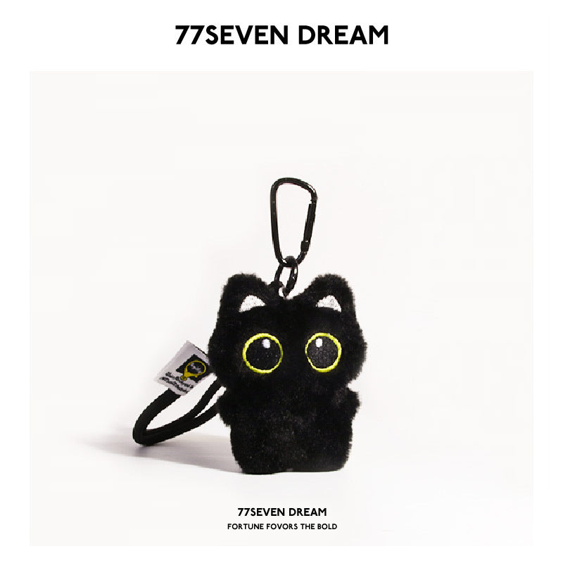 Black cat plush charm with yellow-green eyes and dark gunmetal carabiner clip, plain style