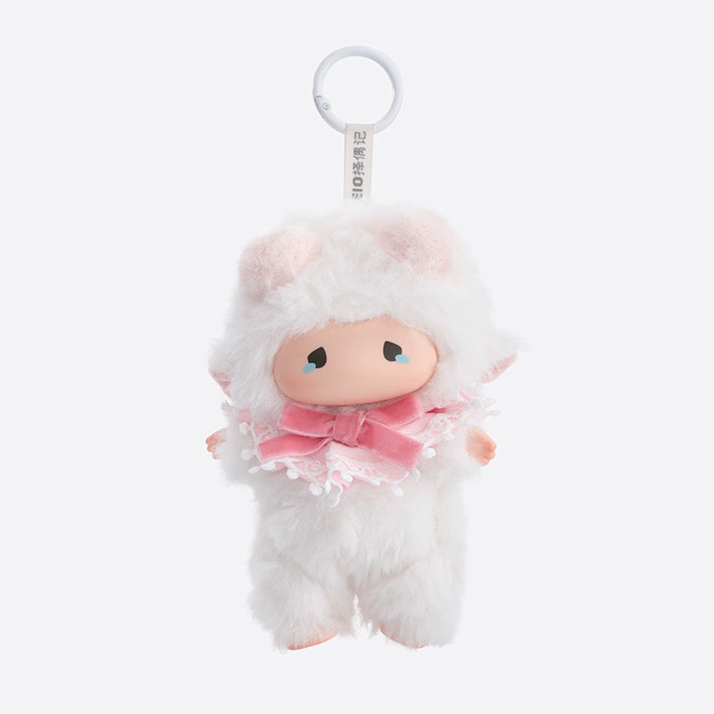 The ZEIO Sheep Plush Keychain is a 16cm soft fuzzy lamb doll with a bow and clip—ideal as an adorable backpack charm.